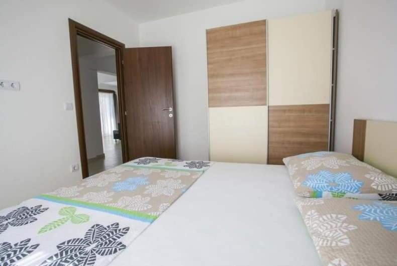 Apartman Tony Makarska Bagian luar foto